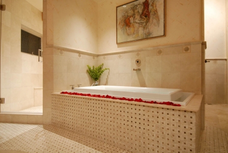 Reasons to Hire a Contractor for a Bathroom Remodel: