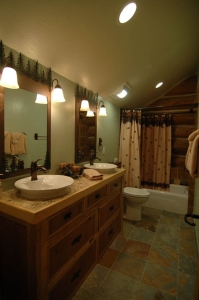 Rustic Tahoe Mountain Lodge Bath